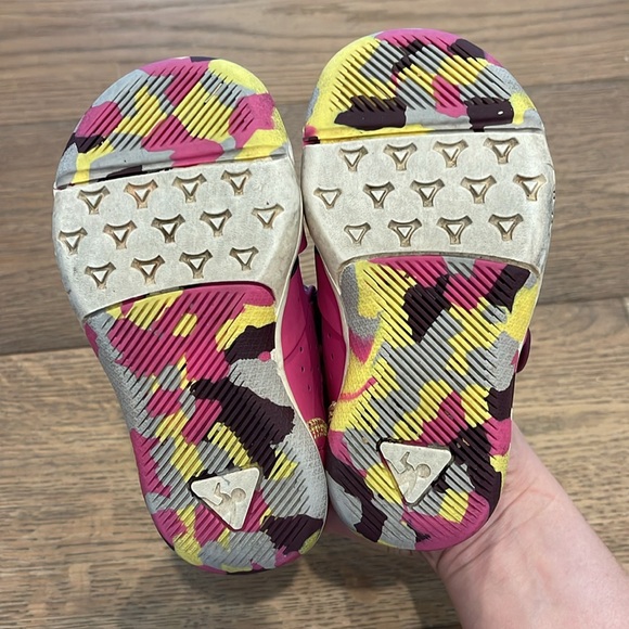 Plae Sam 2.0 Fisherman Sandals - 7 - Picture 3 of 3